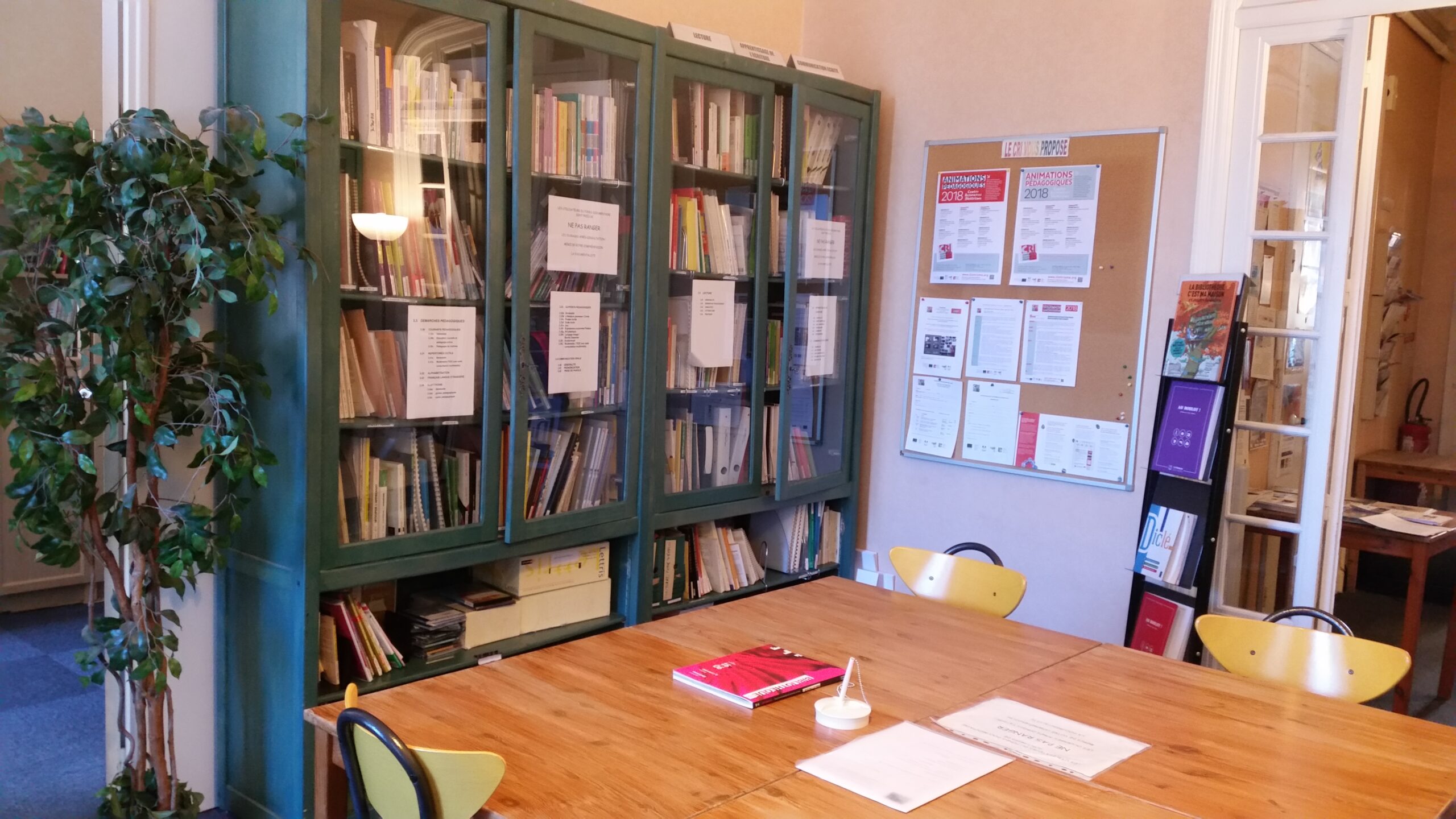 Au centre de documentation